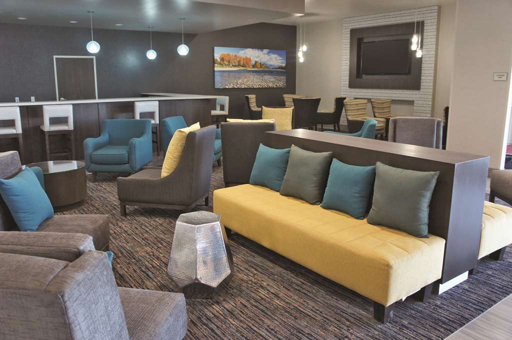 La Quinta By Wyndham Tulsa Broken Arrow Hotel Dalaman gambar